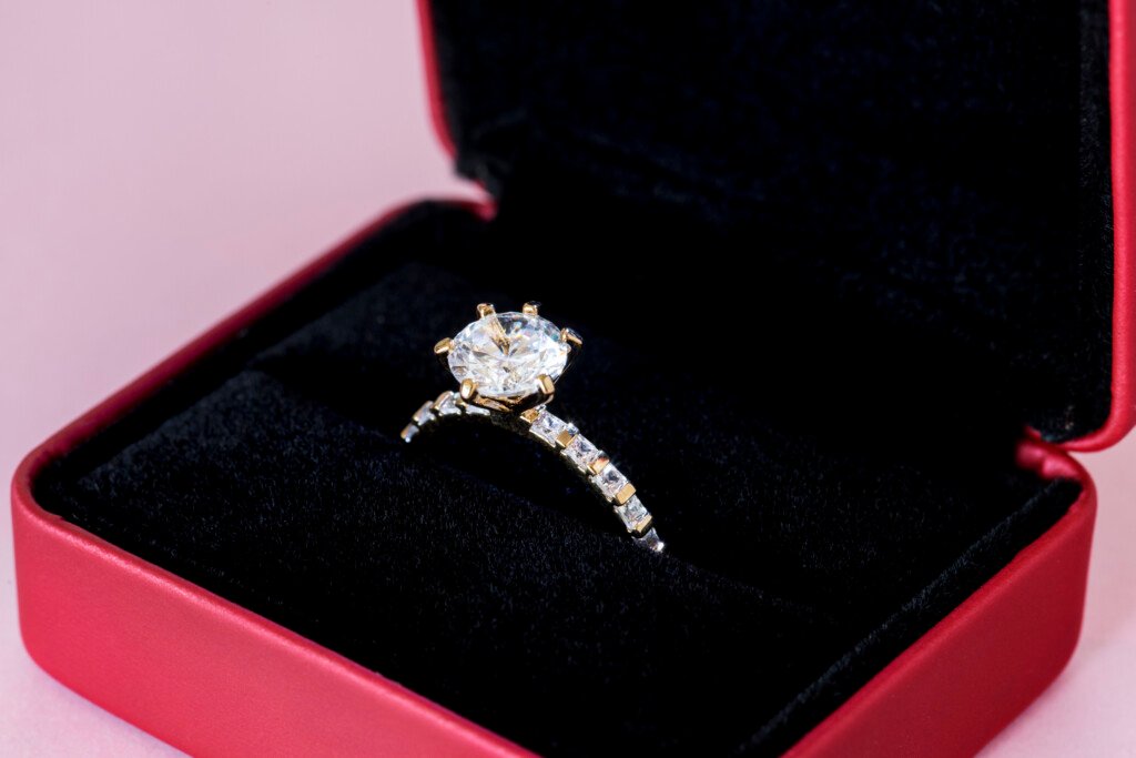 Diamond Ring Designer in Mumbai